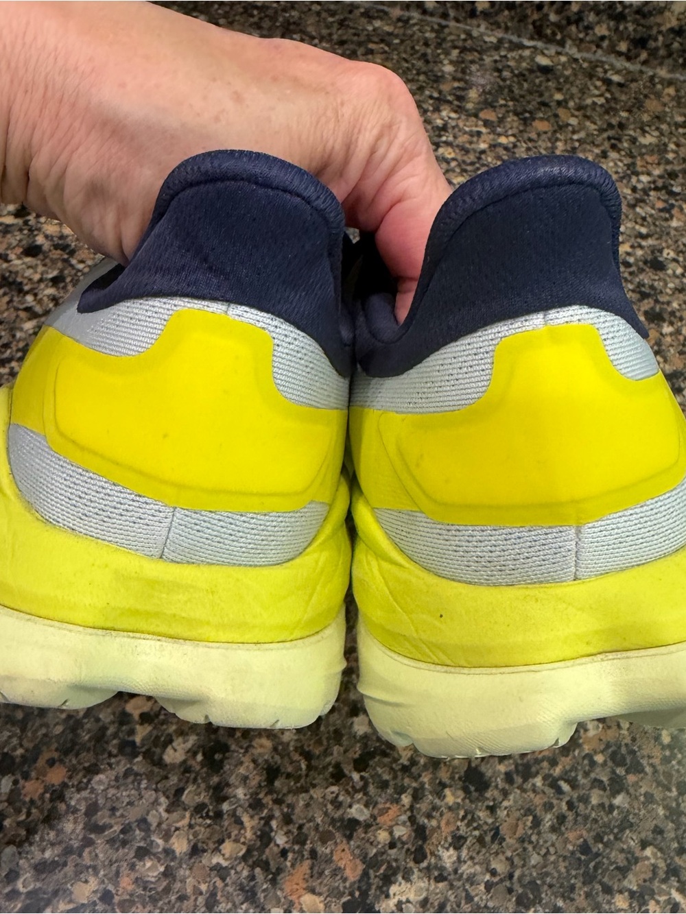 HOKA mens Mach size 9 White & Yellow Running Shoes - Picture 10 of 10
